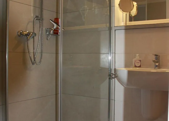 Gods06108-fewo-moeoev Appartamento Gollendorf